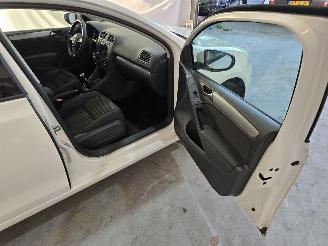 Volkswagen Golf 1.4 Easyline picture 16