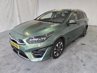 Kia Ceed Sportswagon 1.6 GDI PHEV DynamicPlusLine picture 3