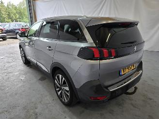 Peugeot 5008 1.2 PureTech Allure picture 5