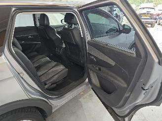 Peugeot 5008 1.2 PureTech Allure picture 16