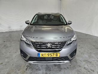 Peugeot 5008 1.2 PureTech Allure picture 2