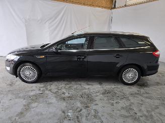 Ford Mondeo Wagon 2.0-16V Limited picture 4