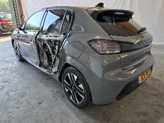 Peugeot 208 1.2 PureTech Blue Lease Allure picture 5