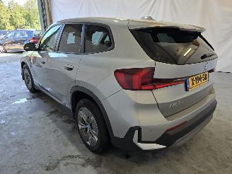 BMW iX1 xDrive30 Launch Edition 67 kWh picture 5