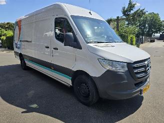 Vaurioauto  commercial vehicles Mercedes Sprinter 315 1.9 CDI L4 Select 2024/12