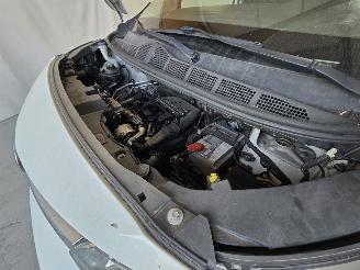 Toyota Proace Compact 1.6 D-4D Cool Comfort picture 16