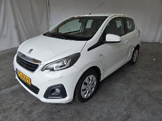 Peugeot 108 1.0 e-VTi Active picture 3