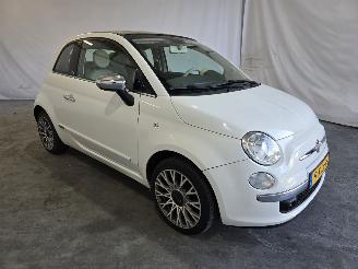 damaged passenger cars Fiat 500 0.9 TwinAir Lounge 2013/5