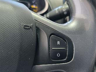 Renault Clio 0.9 TCe Night&Day picture 28