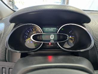 Renault Clio 0.9 TCe Night&Day picture 29