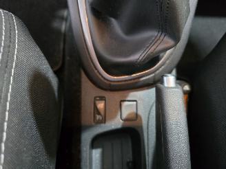 Renault Clio 0.9 TCe Limited picture 31