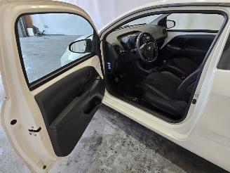 Toyota Aygo 1.0 VVT-i x picture 17