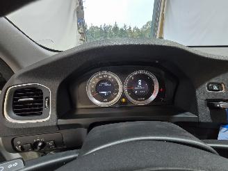 Volvo V-60 2.4 D5 Summum picture 19