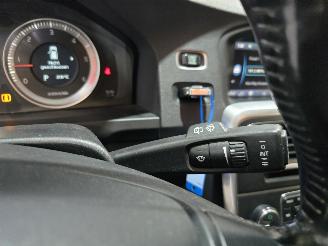 Volvo V-60 2.4 D5 Summum picture 24