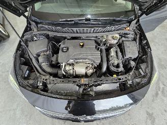 Opel Astra 1.0 Online Edition picture 15
