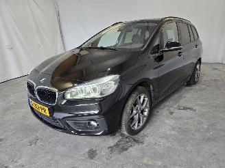 BMW 2-serie 218i Centennial High Executive 7p. picture 3