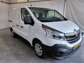 skadebil bedrijf Renault Trafic 2.0 dCi 120 T29 L1H1 Luxe 2020/5