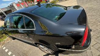 Skoda Superb 2.8 V6 Elegance picture 4