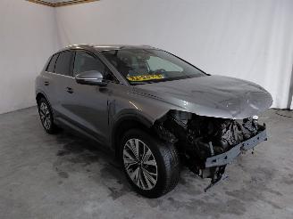 krockskadad bil auto Audi Q4 e-tron 35 Edition 55 kWh 2022/7
