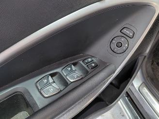 Hyundai Santa Fe 2.4i GDI 4WD i-Catcher picture 23
