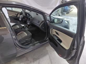 Kia Cee d Sportswagon 1.6 GDI BusinessLine picture 14