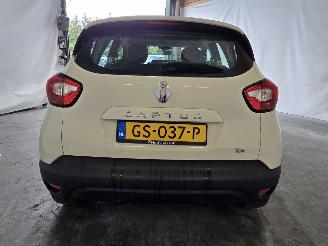 Renault Captur 0.9 TCe Expression picture 6
