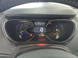 Renault Captur 0.9 TCe Expression picture 21