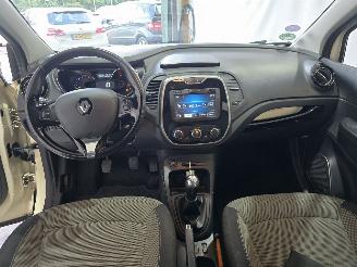 Renault Captur 0.9 TCe Expression picture 22