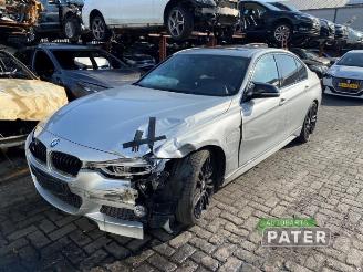Coche siniestrado BMW 3-serie 3 serie (F30), Sedan, 2011 / 2018 330e 2016/6