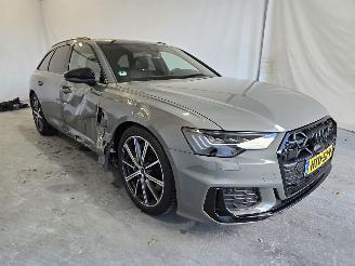 krockskadad bil auto Audi A6 50 TFSI e quattro S edition Competition 2025/6