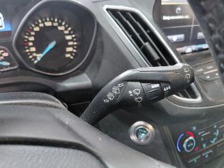 Ford C-Max 1.0 Titanium picture 28