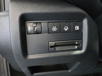 Citroën C5 Aircross 1.6 Plug-in Hybrid 180 e-Series picture 28