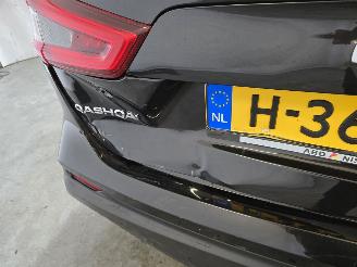 Nissan Qashqai 1.2 N-Connecta picture 9