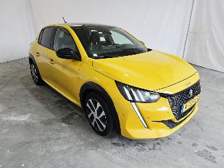 Unfallwagen Peugeot 208 1.2 PureTech GT-Line 2021/2