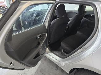 Volvo V-40 2.0 D2 Nordic+ picture 20