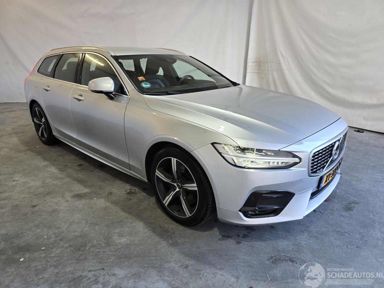 Volvo V-90 2.0 T4 Business Sport