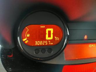 Renault Twingo 1.2-16V Night en Day picture 17
