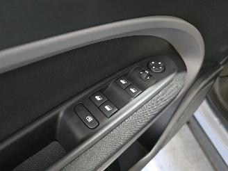 Jeep Avenger Longitude 54 kWh picture 27