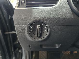 Skoda Octavia 1.6 TDI Greentech Style Businessline picture 26
