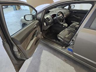Honda Civic 4DR HYBRID picture 21