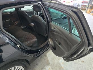 Opel Astra SPORTS TOURER picture 18