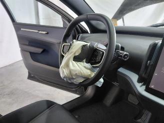 Volvo EX30 Extended Plus 69 kWh picture 22