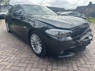 BMW 5-serie 528I High Excutive picture 3