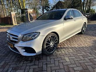 Unfallwagen Mercedes E-klasse 200 Prestige Plus AMG widescreen 2016/1