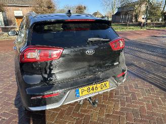 Kia Niro 1.6 GDi Hybrid First Edition picture 10