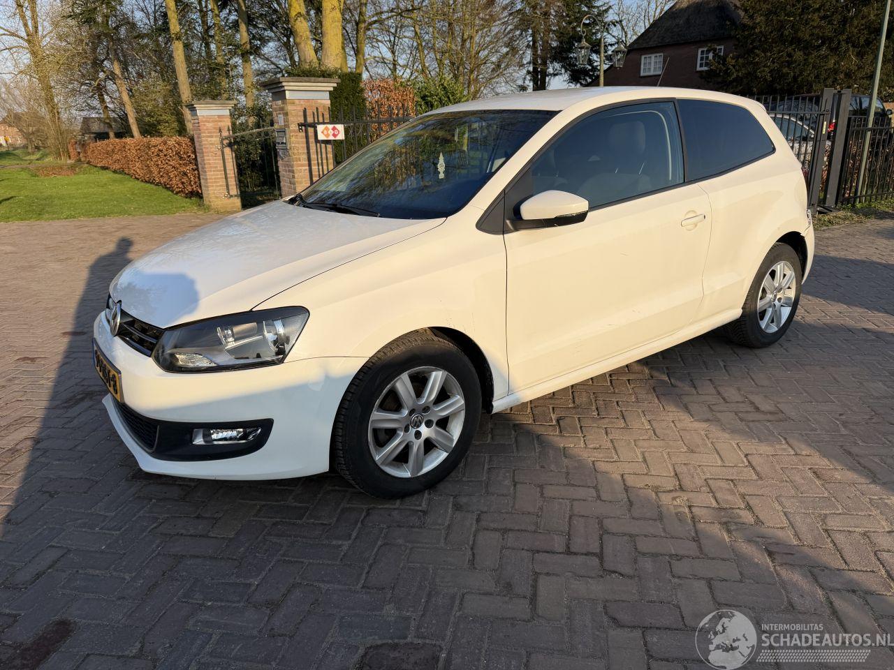 Volkswagen Polo 1.4-16V Highline