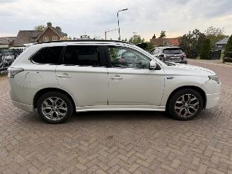 Mitsubishi Outlander 2.0 PHEV Instyle picture 7