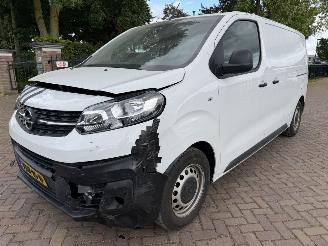 dommages fourgonnettes/vécules utilitaires Opel Vivaro 2.0 BlueHDi 145 pk automaat 2 schuifdeur 2023/1