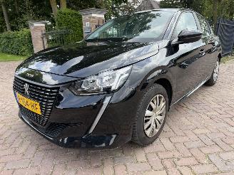 Voiture accidenté Peugeot 208 1.2 PURETECH ACTIVE 2022/8