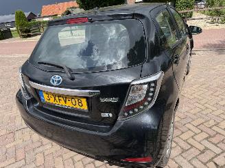 Unfallwagen Toyota Yaris 1.5 Full Hybrid Aspiration 2014/7